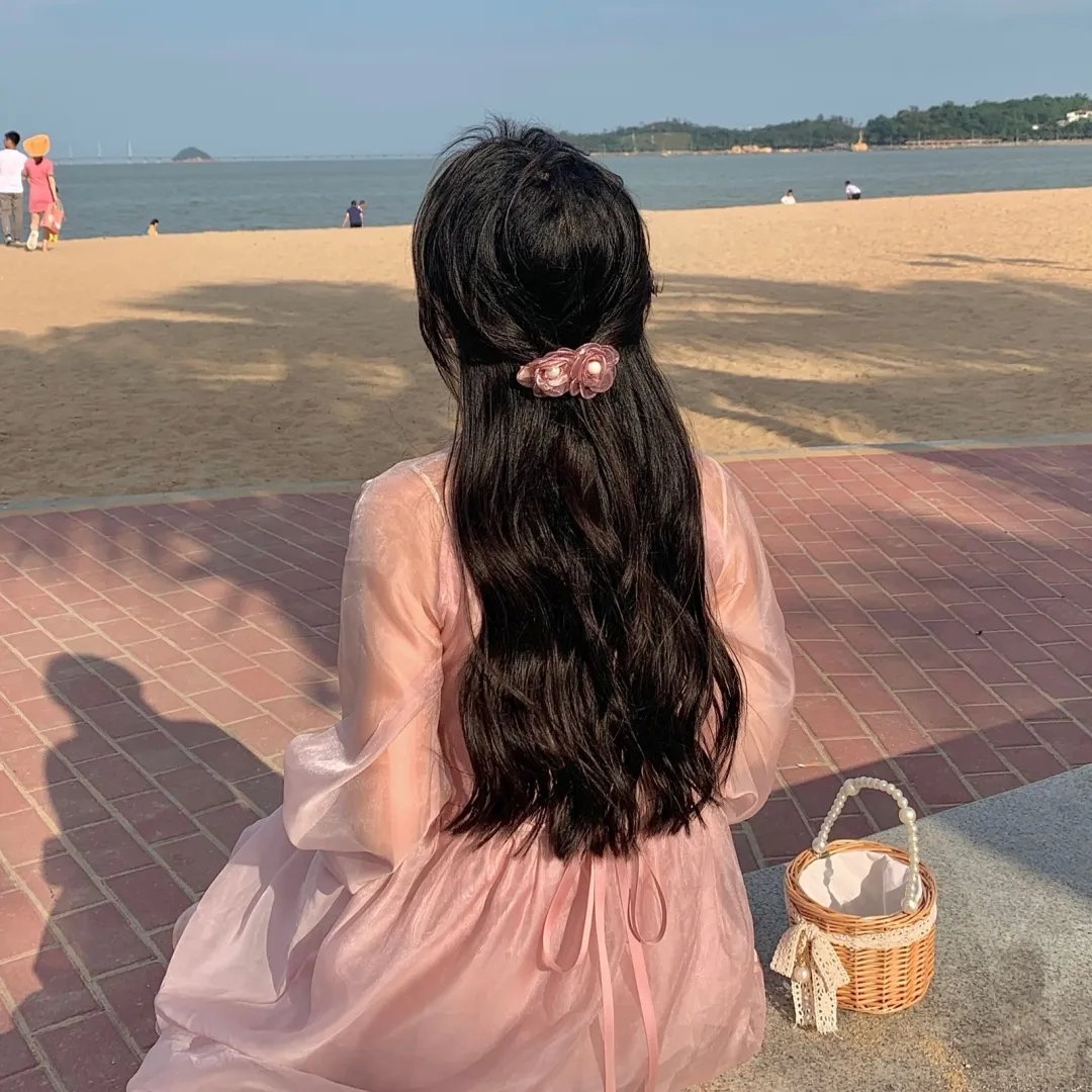 系统逼我做皇后第五季海报