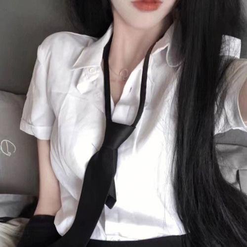 卡门海报