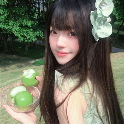 后窗的女人海报