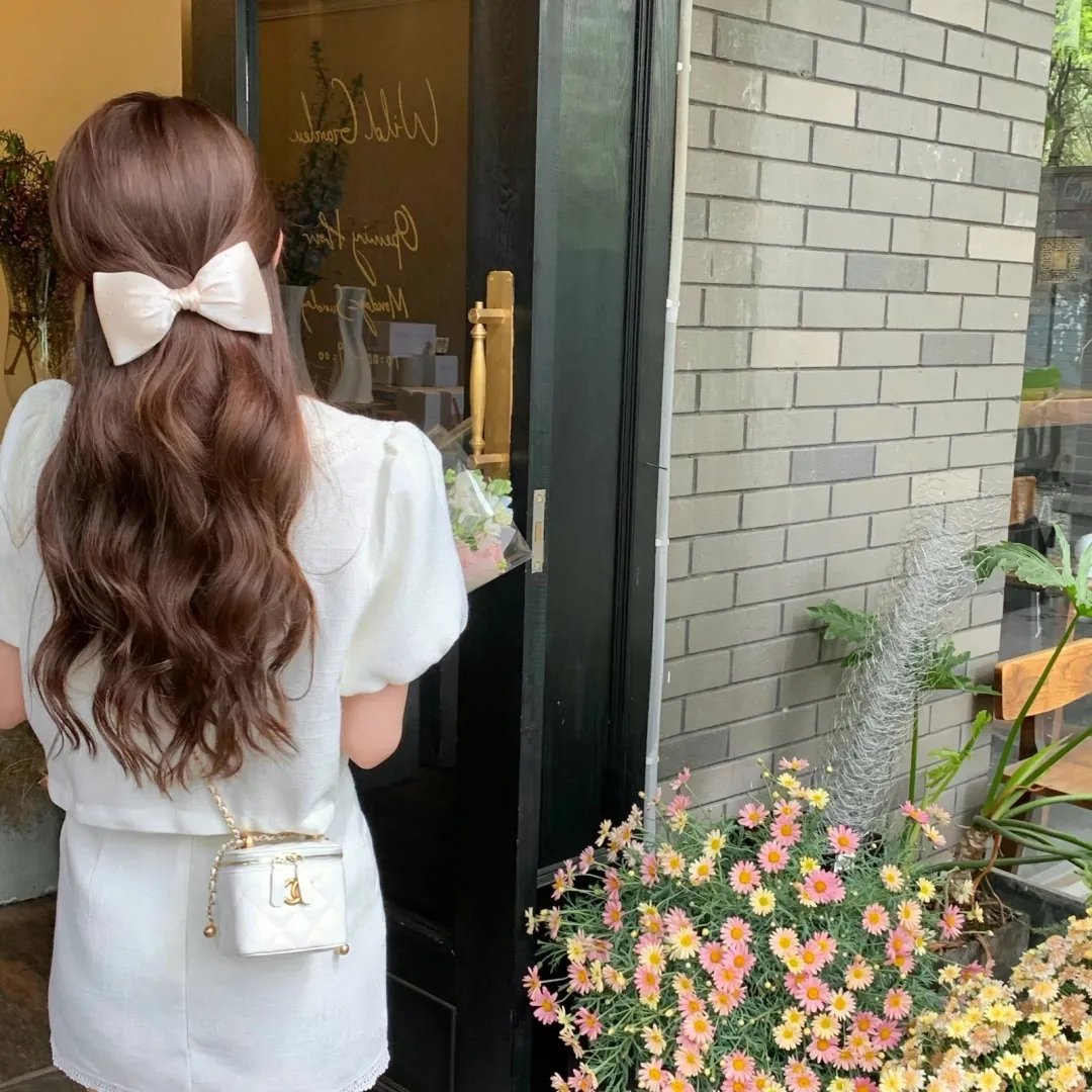 神树之叶海报